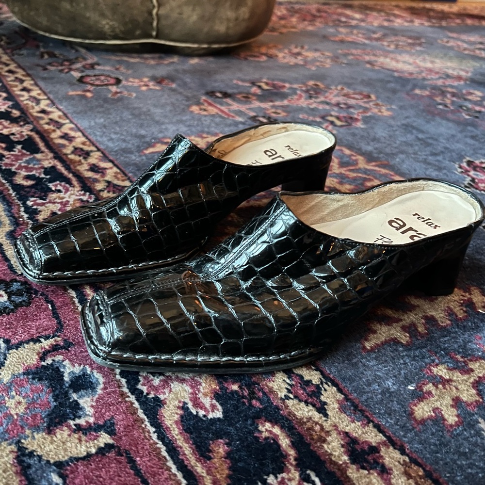Ara Flex Black Croc Embossed Leather Heeled Mules – Size 6G (US 8)